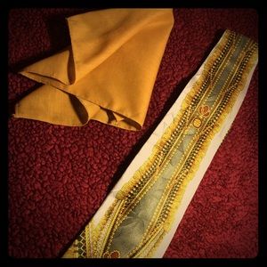 Men’s silk tie set.